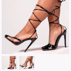 Toe G shoe; Black heel with hidden toe ShaneJustin